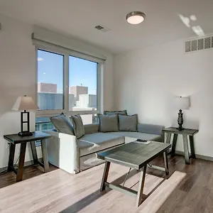 Apartment South River Residences, Denver